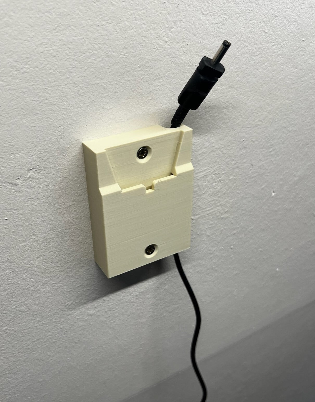 Wall mount bracket holder Shark Vacuum IZ103UKGB, IZ202UKT, IZ252UK, IZ300UKT