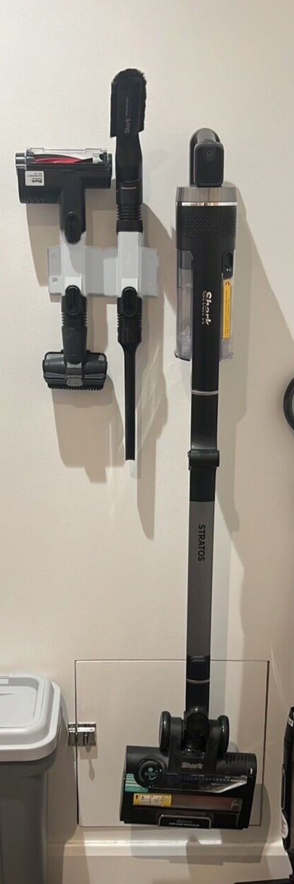 Shark Stratos Vacuum White Wall Mount accessory holder cable management IZ400