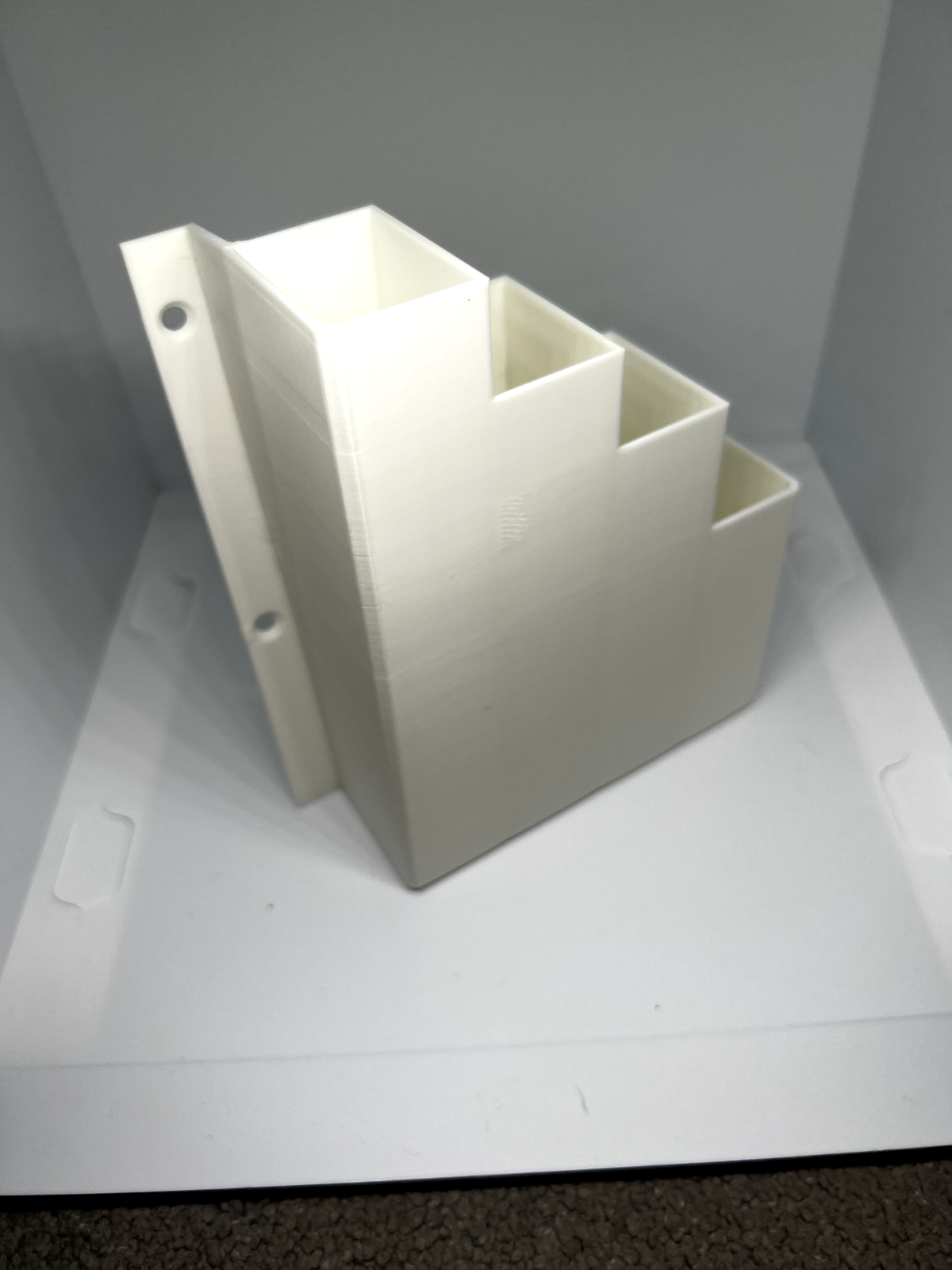 XL Extra Large White Cable Tie Holder Zip Tie Storage Rack Wall Mount Organiser