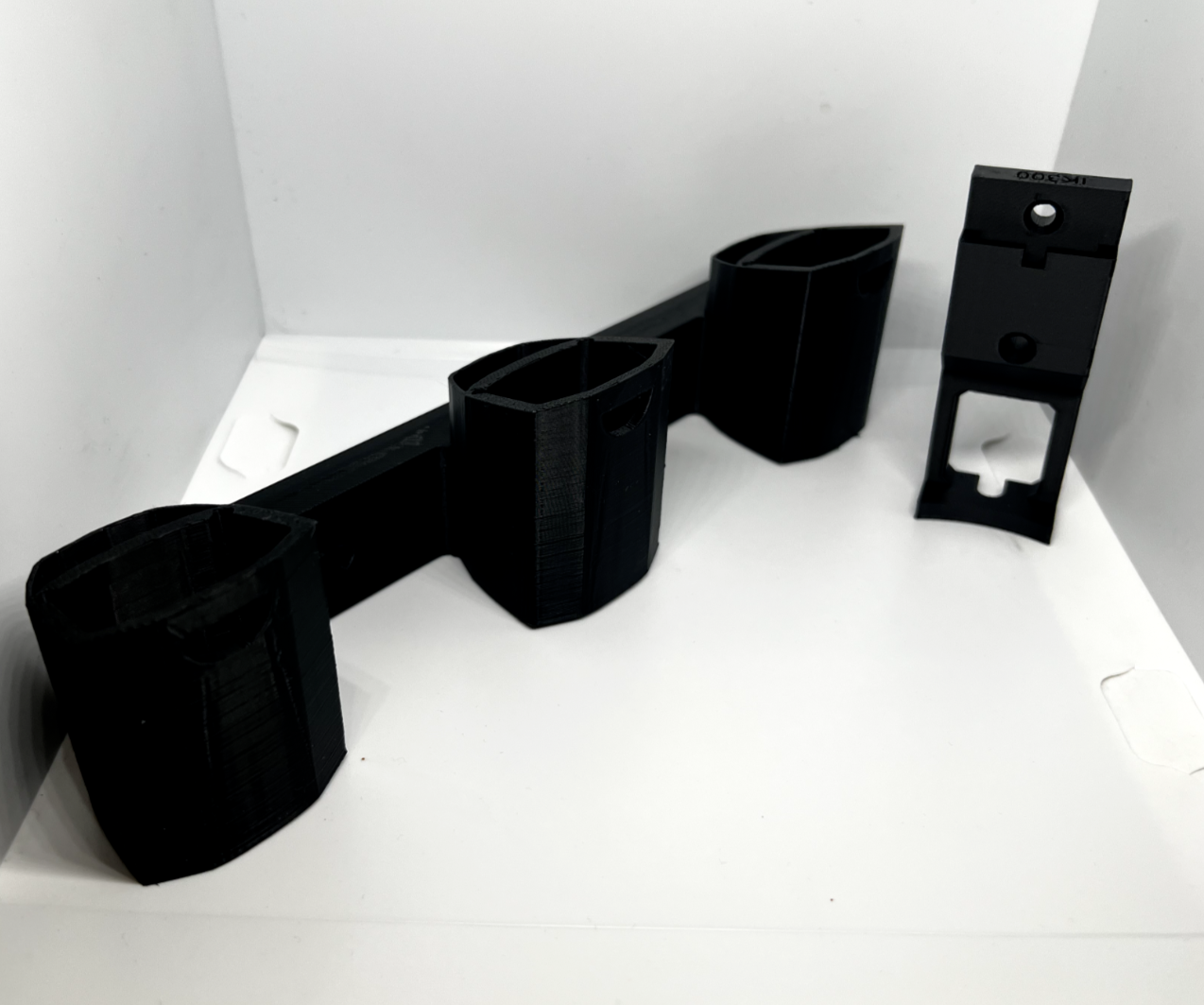 Shark Anti Hair Wrap Powerfins Vacuum Wall Mount accessory bracket dock IZ300