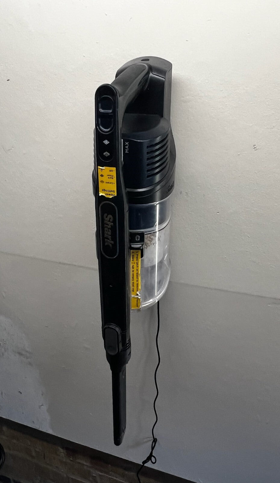 Wall mount bracket holder Shark Vacuum IZ103UKGB, IZ202UKT, IZ252UK, IZ300UKT