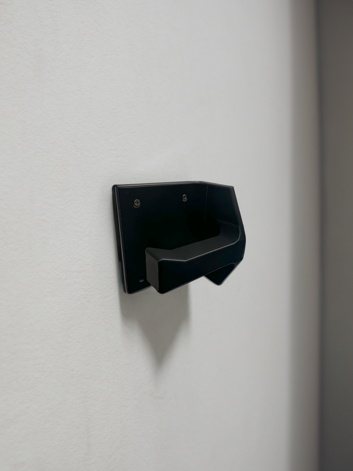 Wall Mount Holder Bracket Compatible Shark Hoover IZ140 IZ300UK IZ400 UK