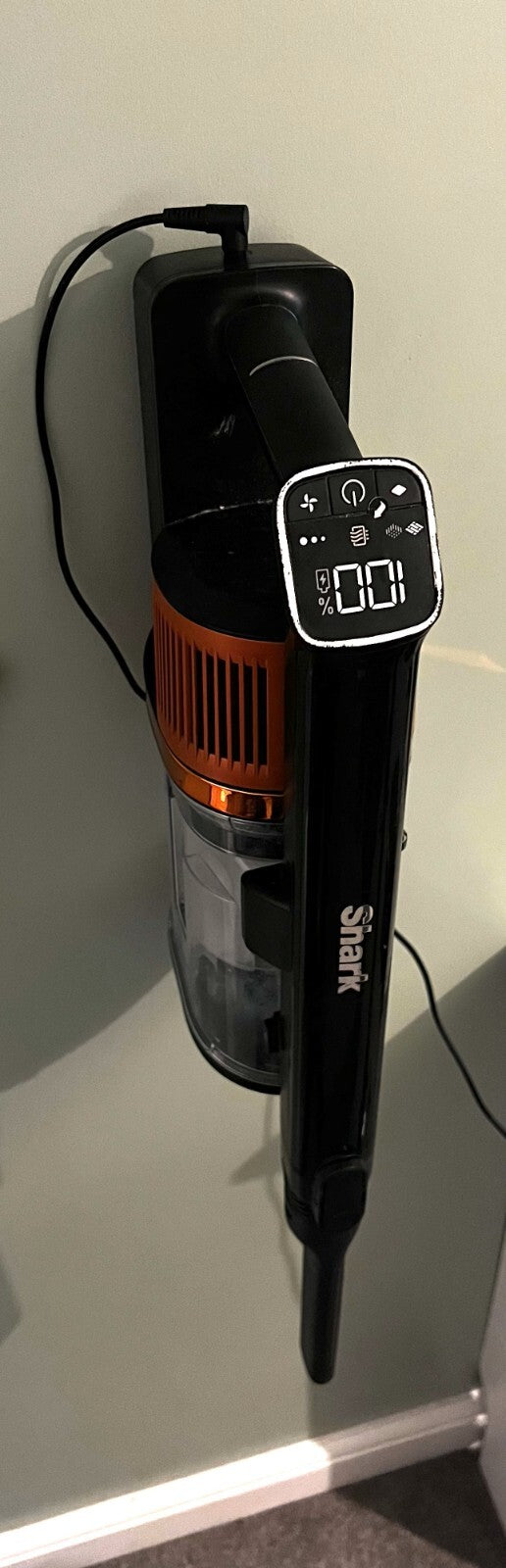 Shark Anti Hair Wrap Powerfins Vacuum Wall Mount mounting bracket dock  IZ300