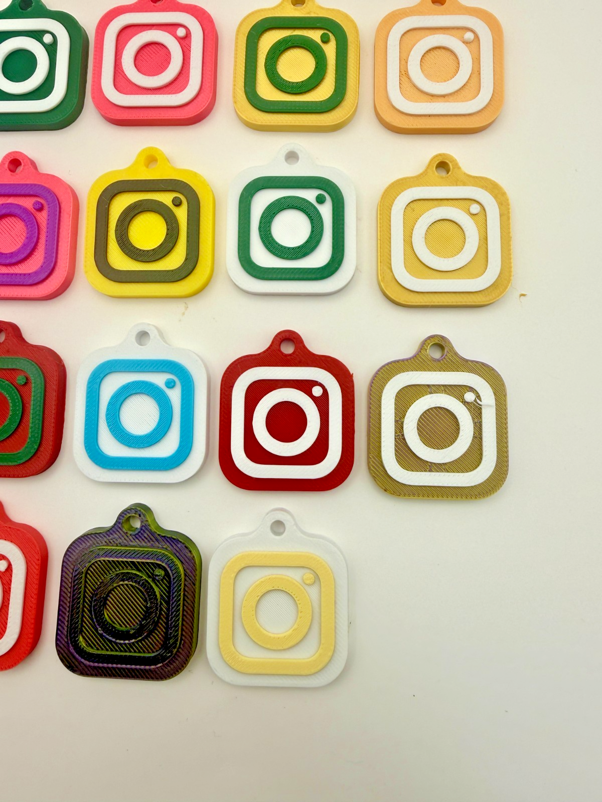 30mm NFC Tag Social Media Key Chain Key Ring Tap To Share Profile