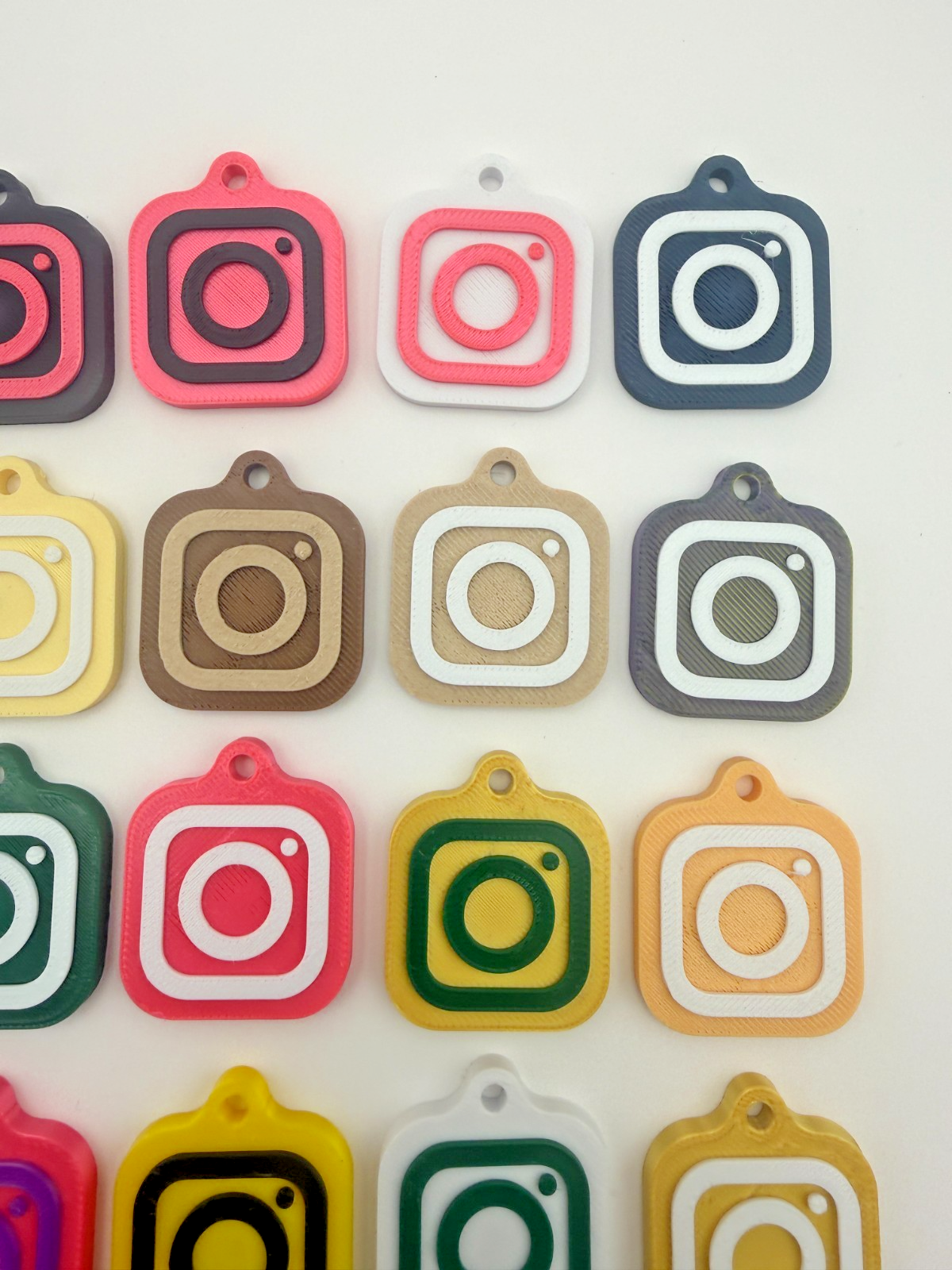 30mm NFC Tag Social Media Key Chain Key Ring Tap To Share Profile
