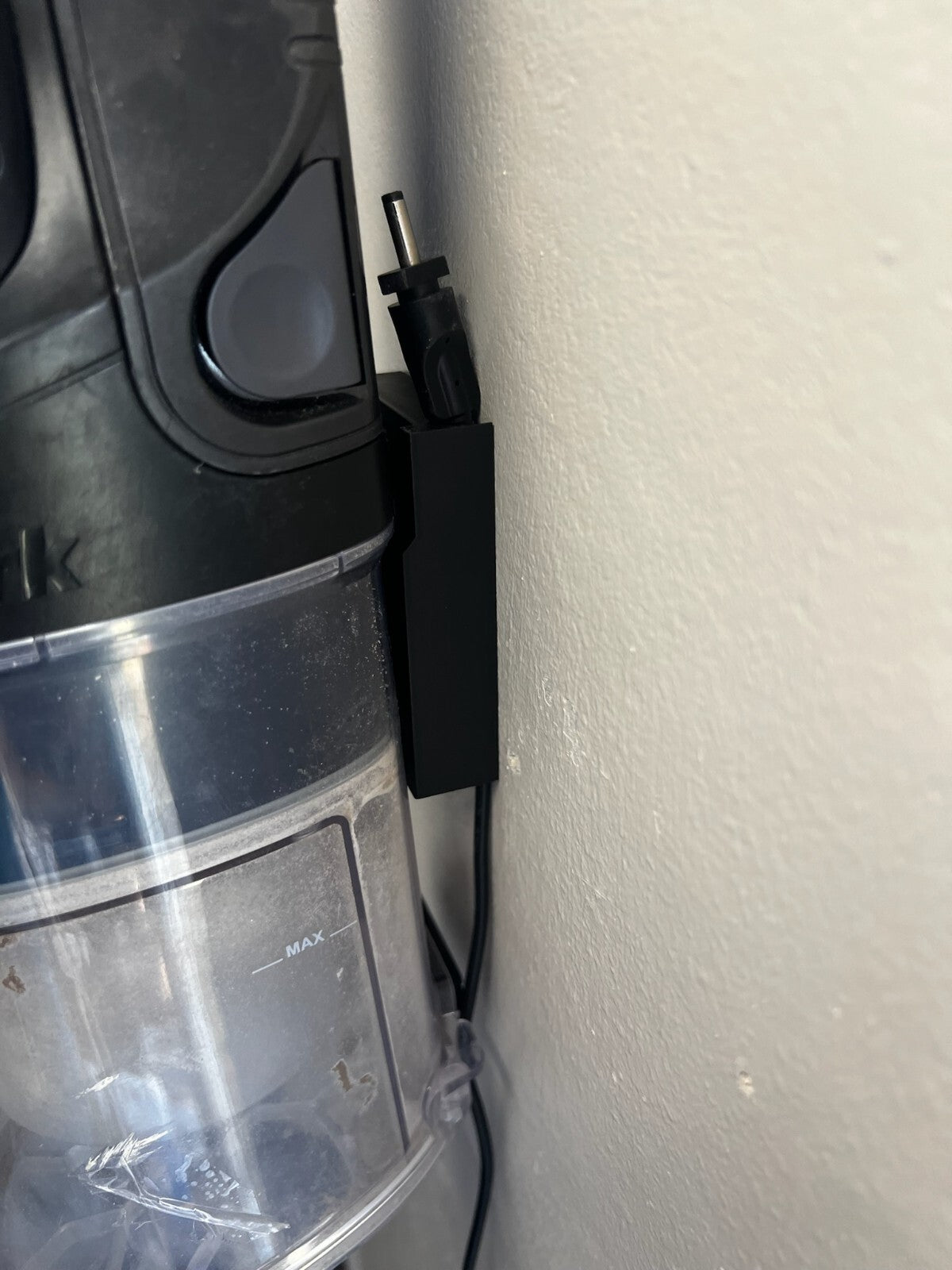 Wall mount bracket holder Shark Vacuum IZ103UKGB, IZ202UKT, IZ252UK, IZ300UKT