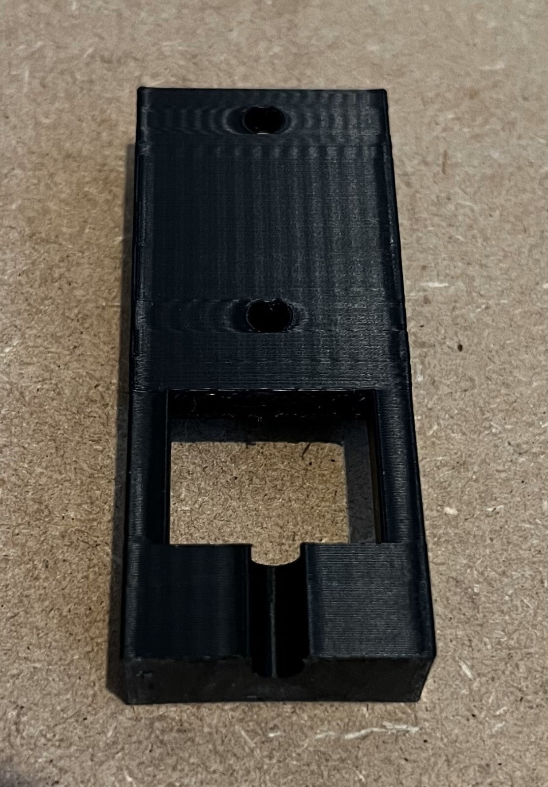 Shark Stratos Vacuum Wall Mount mounting bracket dock cable holder IZ400 IZ400UK