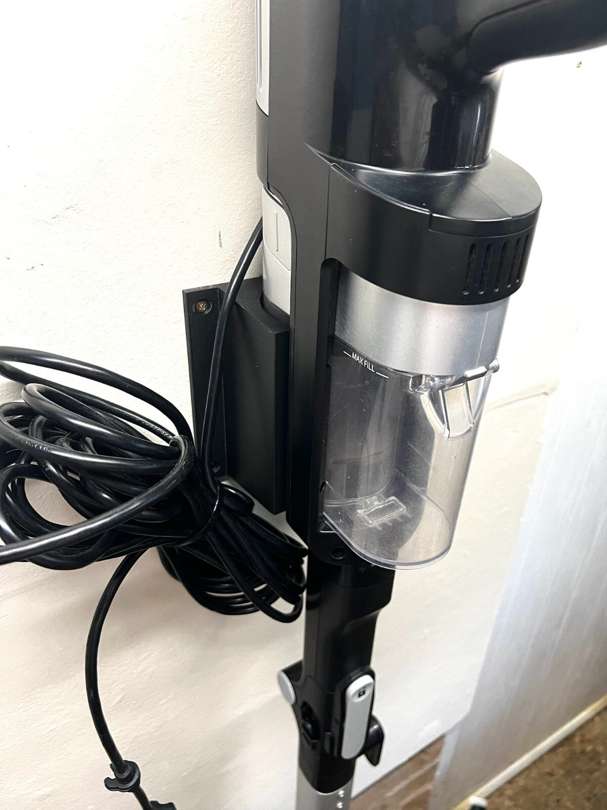 Shark Corded Handstick Anti-Hair wrap Vacuum Wall Mount accessory Dock HZ3000UKT