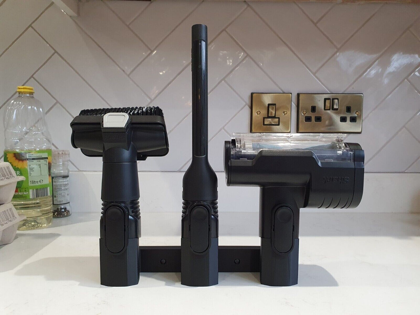 Shark Anti Hair Wrap Powerfins Vacuum Wall Mount accessory bracket dock IZ300