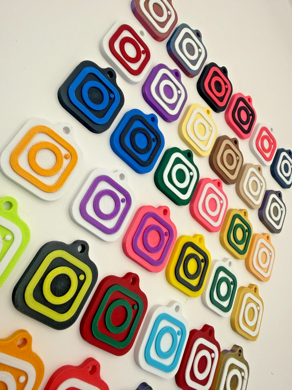 30mm NFC Tag Social Media Key Chain Key Ring Tap To Share Profile