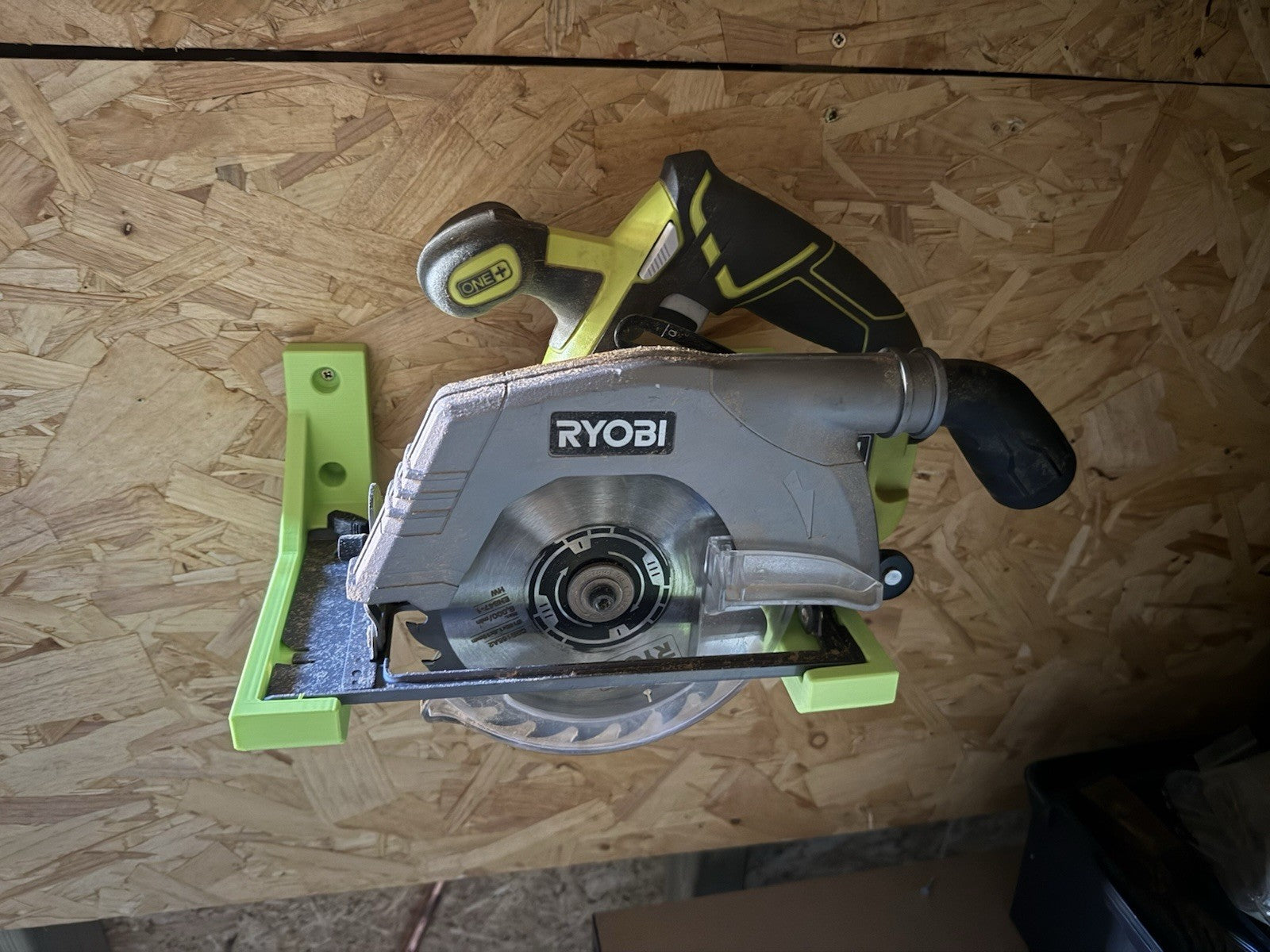 Ryobi R18CS-0 OnePlus Cordless circular saw mounting bracket wall holder mount