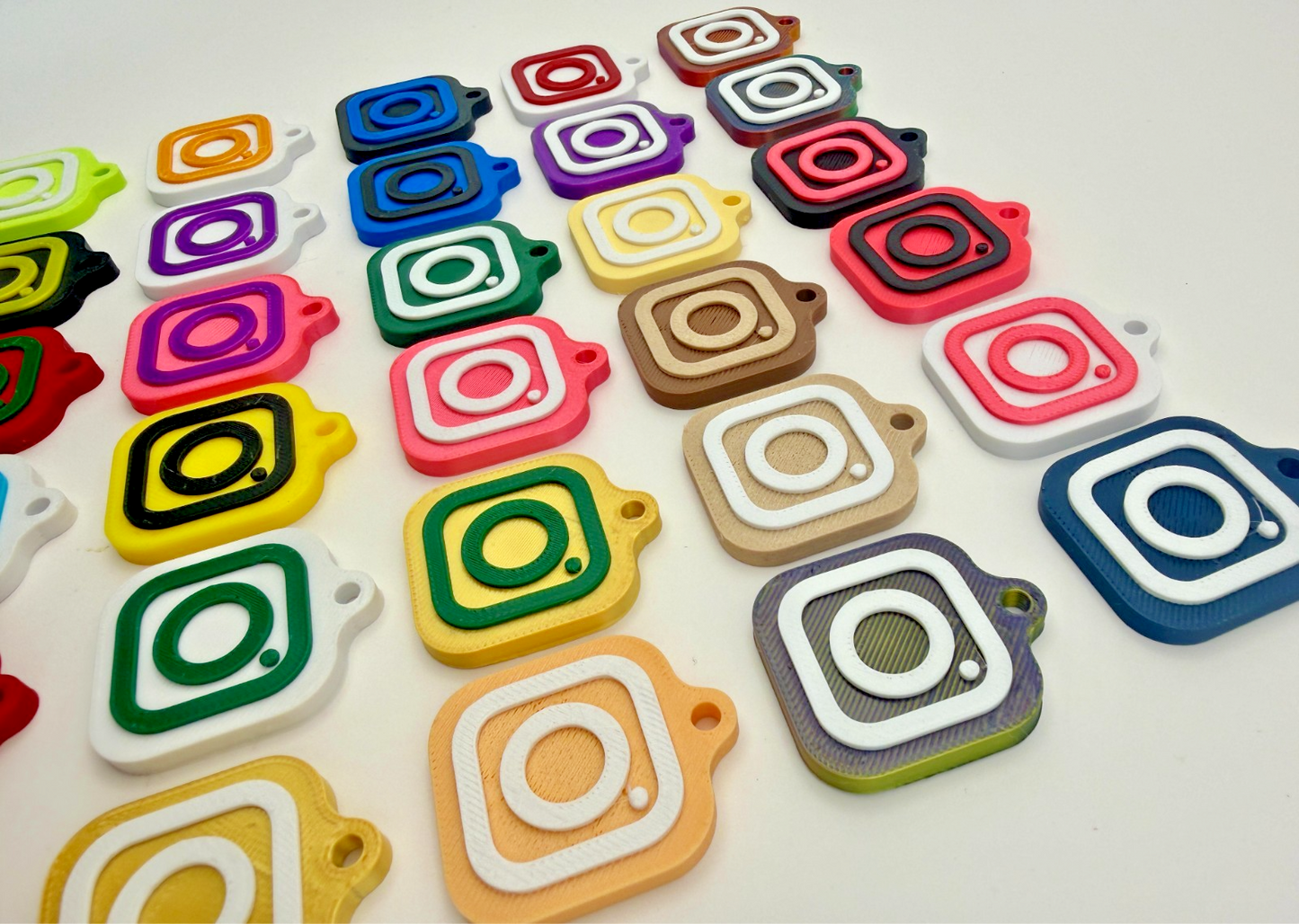 30mm NFC Tag Social Media Key Chain Key Ring Tap To Share Profile